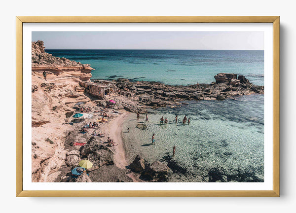Calo Des Mort in a Gold frame