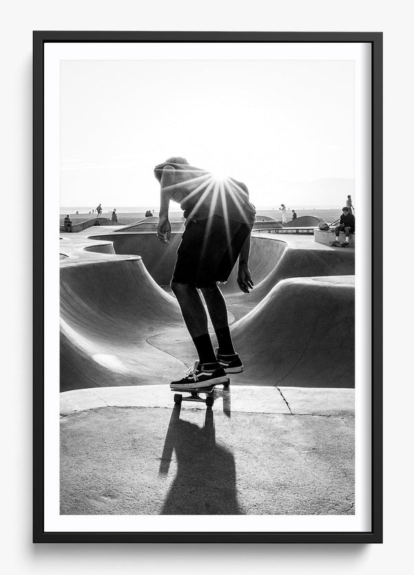 Drop In in a Black frame