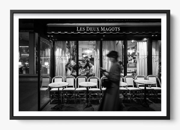 Iconic Paris in a Black frame