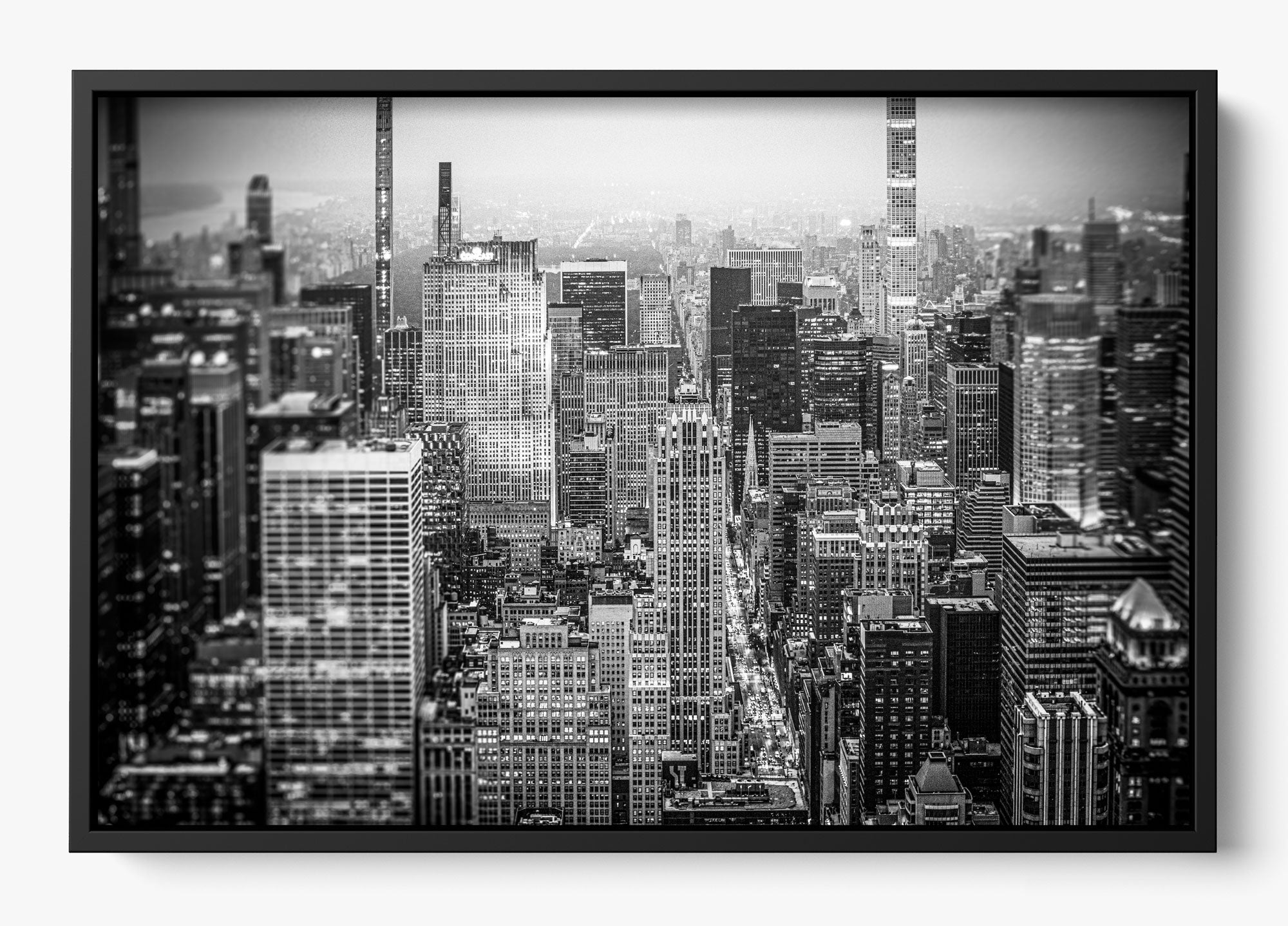 New York Noir – H E L M + O A R