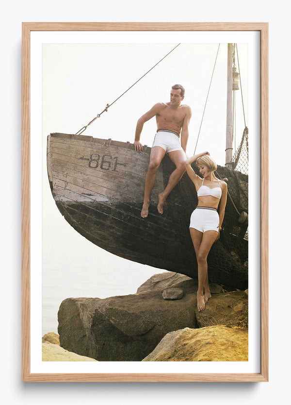 Ship Wreck Island in a Hickory frame