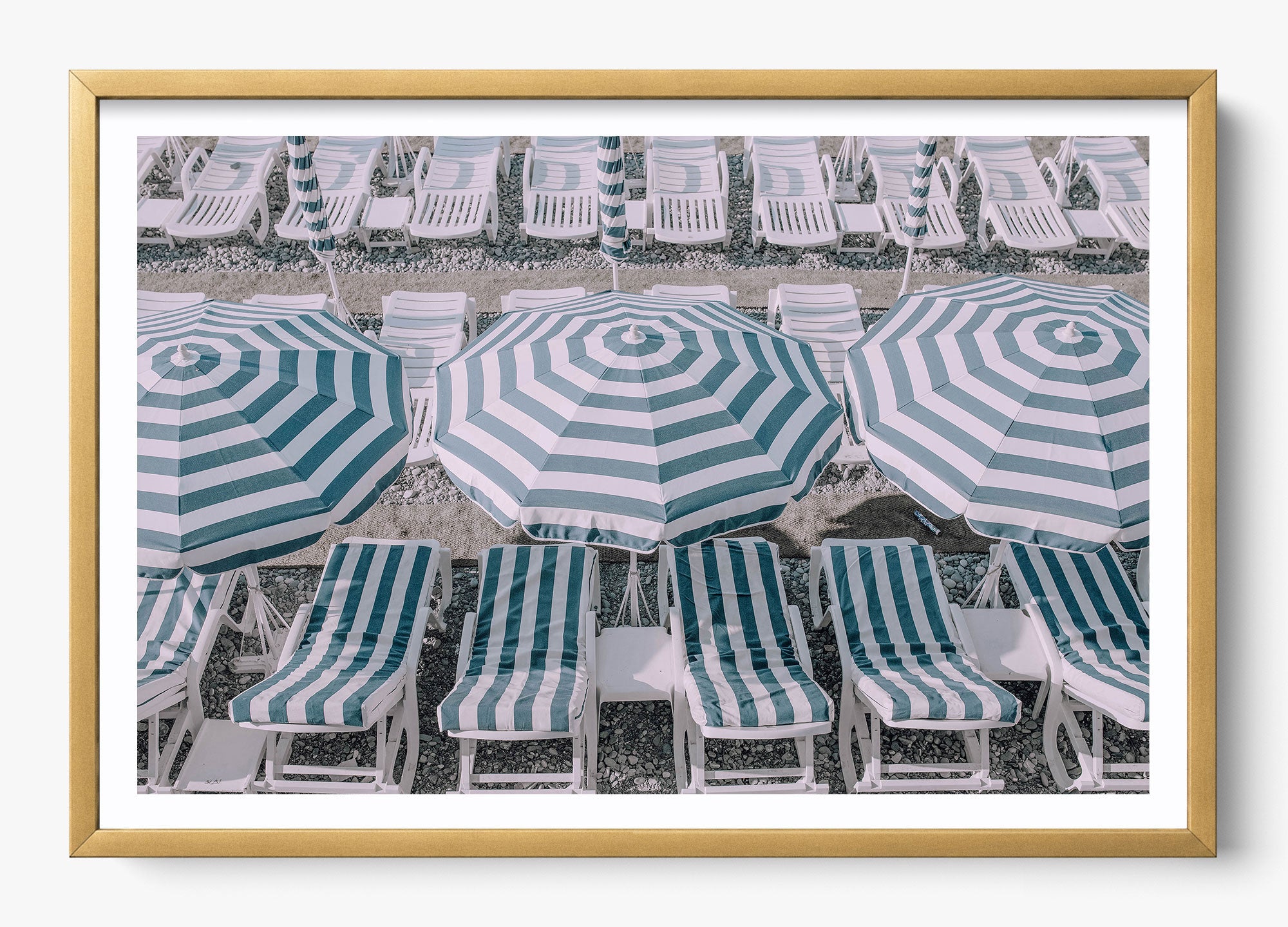 The Riviera Club