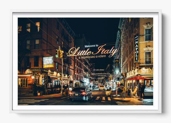Manhattan Italiano in a White frame