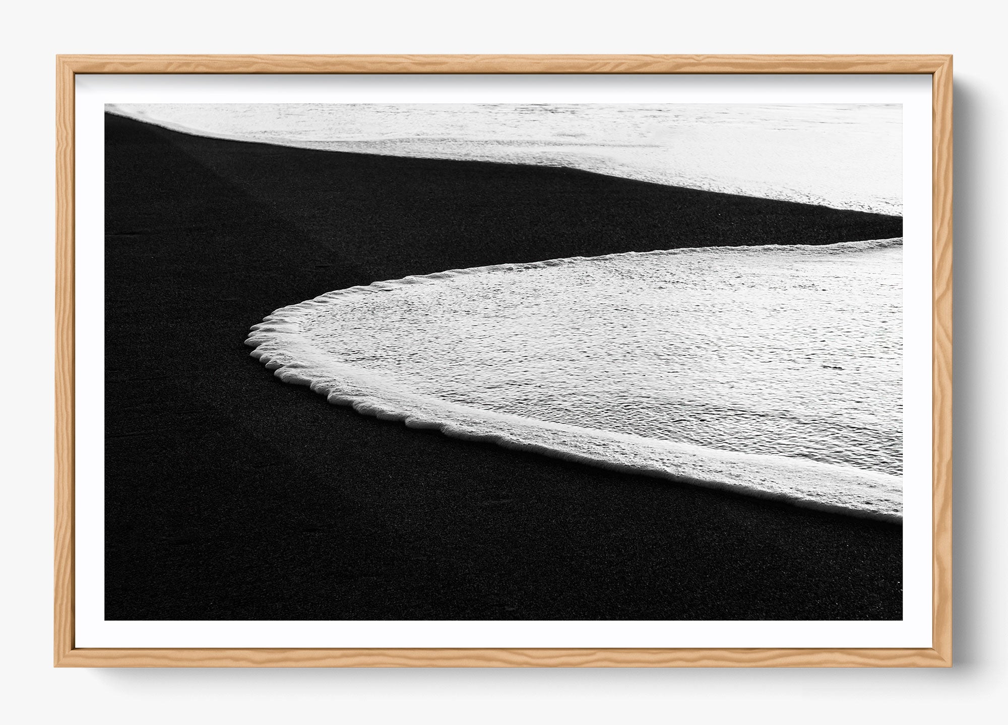 Black Sands & Ocean Foam - H E L M + O A R
